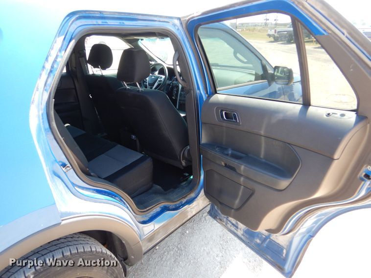image for item LB9886 2014 Ford Explorer Police Interceptor  SUV