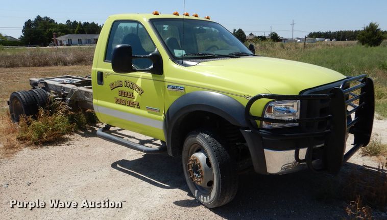 image for item LB9887 2007 Ford F550  truck cab and chassis