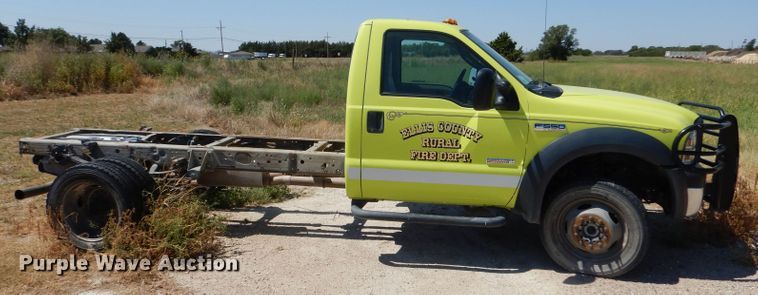 image for item LB9887 2007 Ford F550  truck cab and chassis