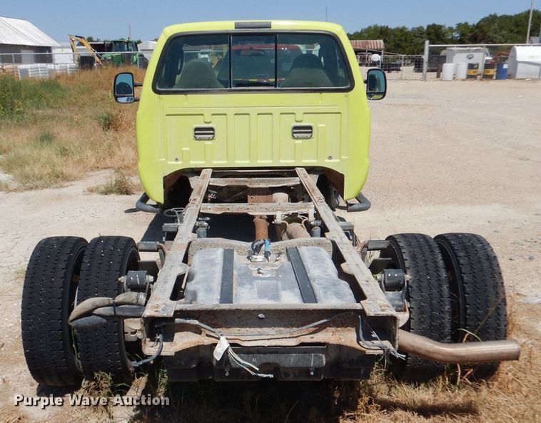 image for item LB9887 2007 Ford F550  truck cab and chassis