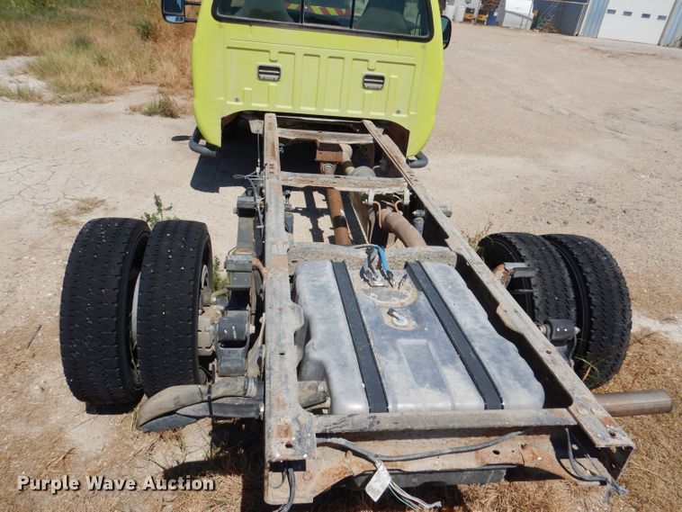 image for item LB9887 2007 Ford F550  truck cab and chassis