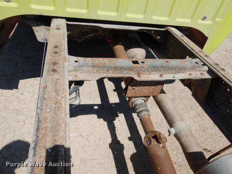 image for item LB9887 2007 Ford F550  truck cab and chassis