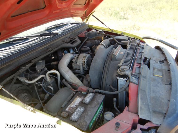 image for item LB9887 2007 Ford F550  truck cab and chassis