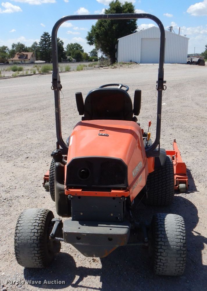 image for item LB9945 Kubota F2880  lawn mower