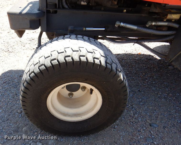 image for item LB9945 Kubota F2880  lawn mower