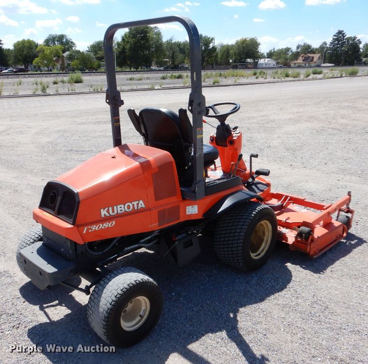 image for item LB9946 Kubota F3080  lawn mower