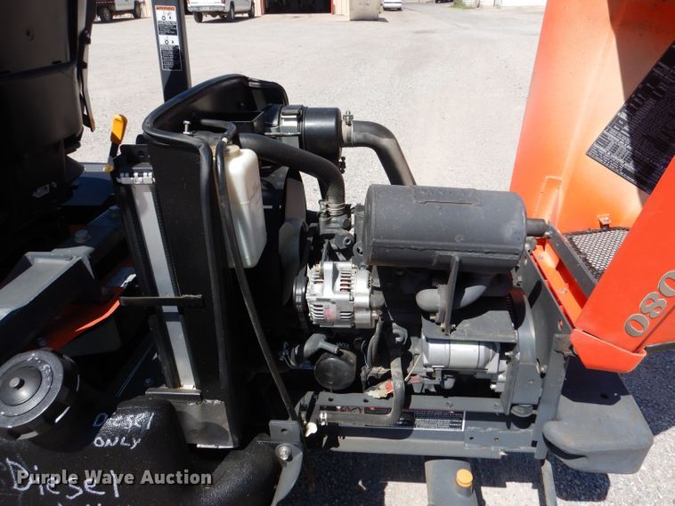 image for item LB9946 Kubota F3080  lawn mower