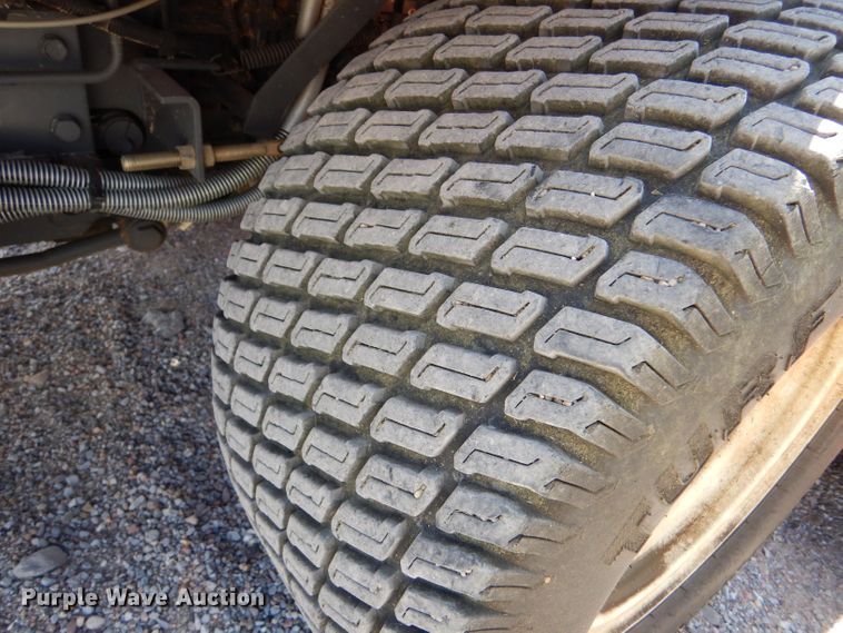 image for item LB9946 Kubota F3080  lawn mower