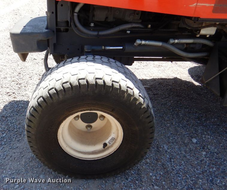 image for item LB9946 Kubota F3080  lawn mower