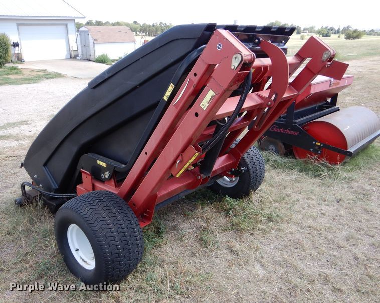 image for item LB9950 Toro Pro Sweep 5200  sweeper