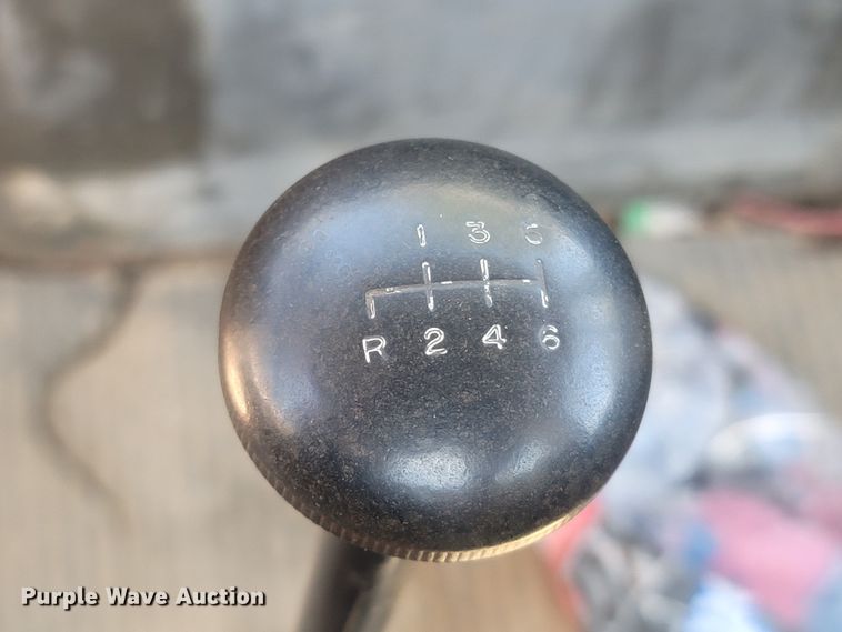 image for item LM9662 1989 Ford L8000  semi truck