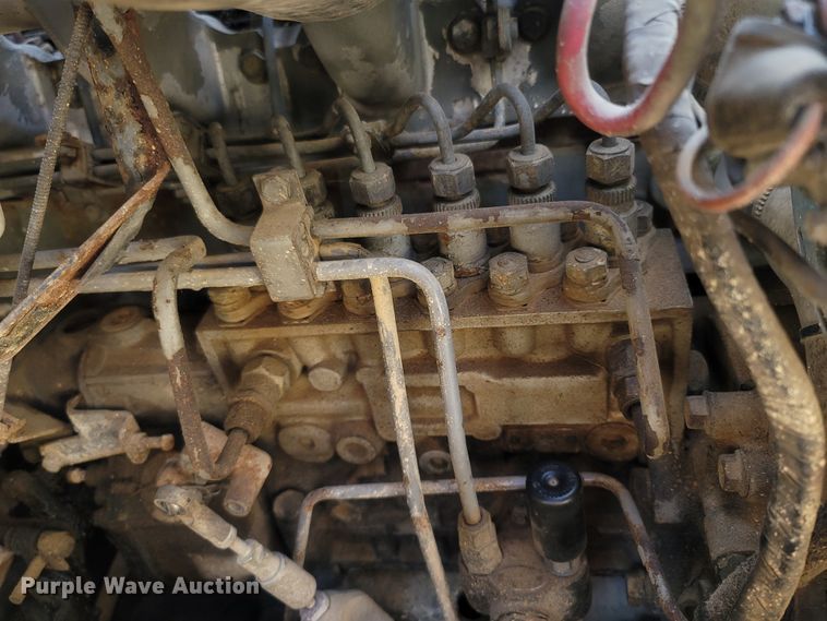 image for item LM9662 1989 Ford L8000  semi truck