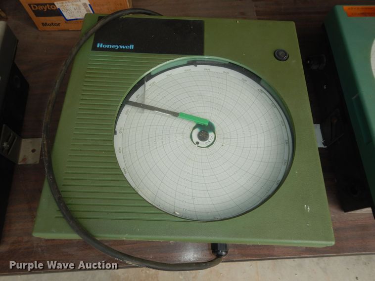 image for item LR9799 Water treatment plant equipment