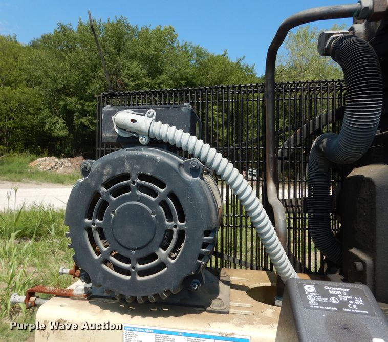 image for item LR9802 Ingersoll Rand TS4L5  air compressor