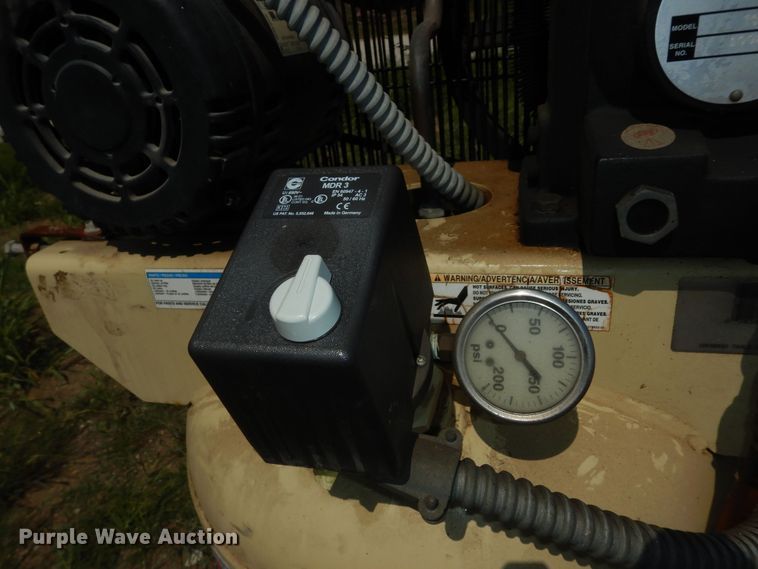 image for item LR9802 Ingersoll Rand TS4L5  air compressor