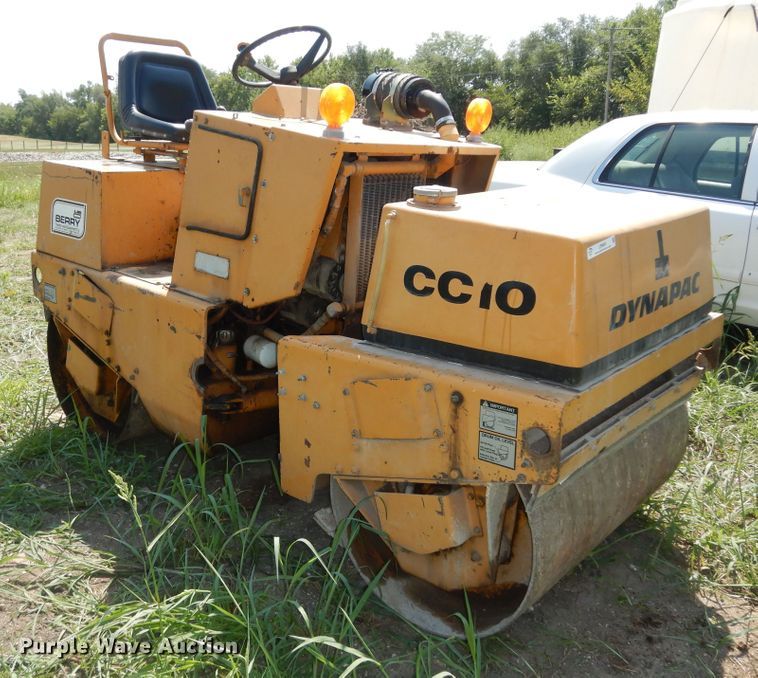 image for item LR9805 1980 Dynapac CC10  double drum vibratory roller