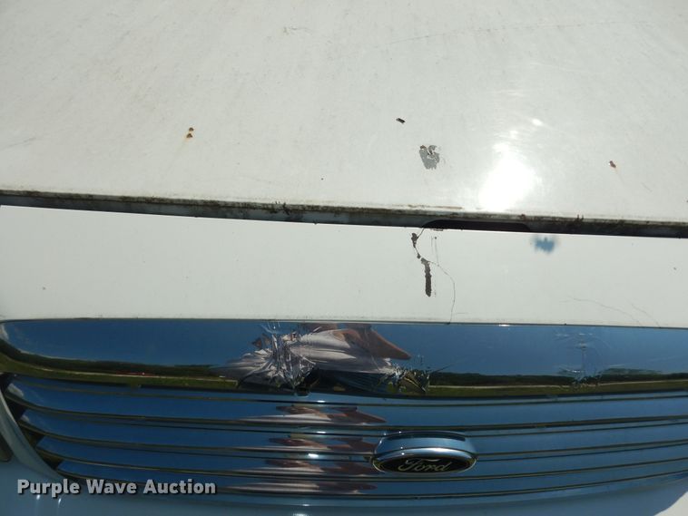 image for item LR9806 1999 Ford Crown Victoria Police Interceptor