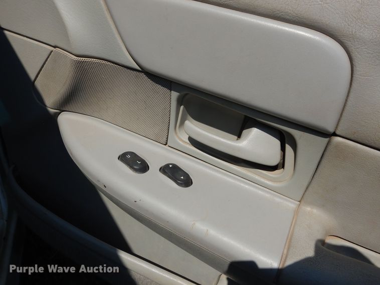 image for item LR9806 1999 Ford Crown Victoria Police Interceptor