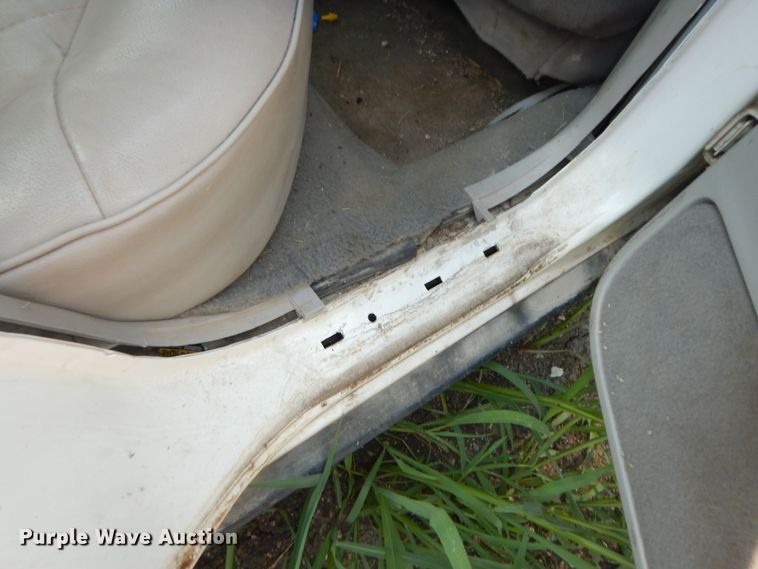 image for item LR9806 1999 Ford Crown Victoria Police Interceptor