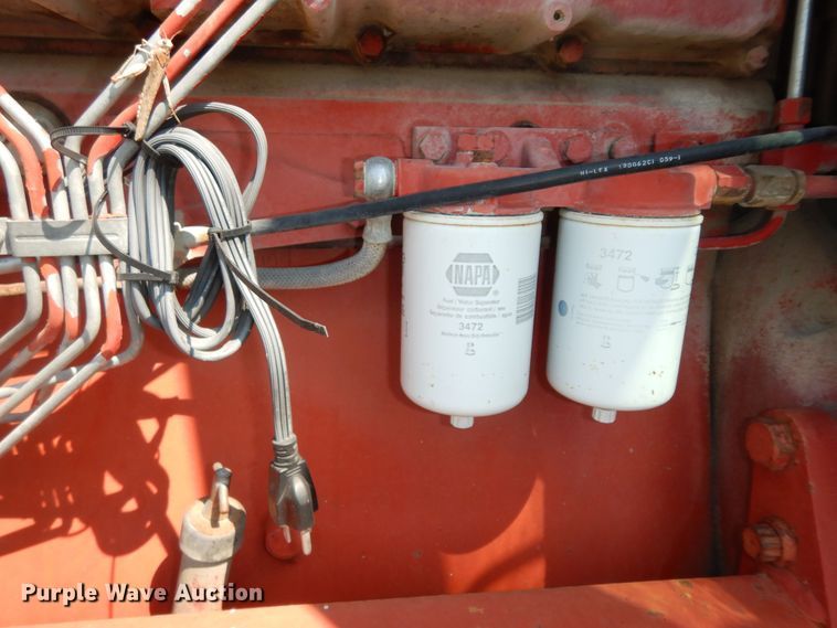 image for item LR9807 1980 International 886  tractor