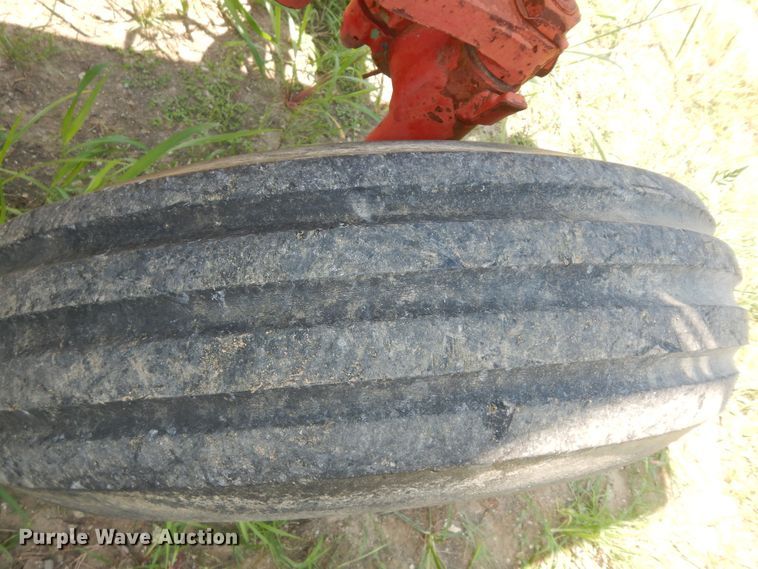 image for item LR9807 1980 International 886  tractor