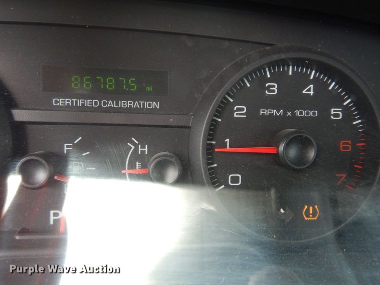 image for item LR9809 2011 Ford Crown Victoria Police Interceptor