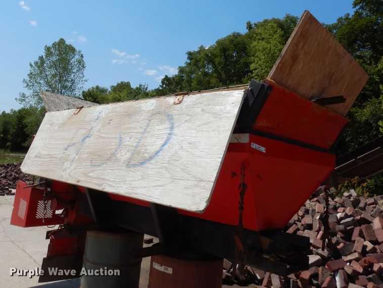 image for item LR9810 Spreader