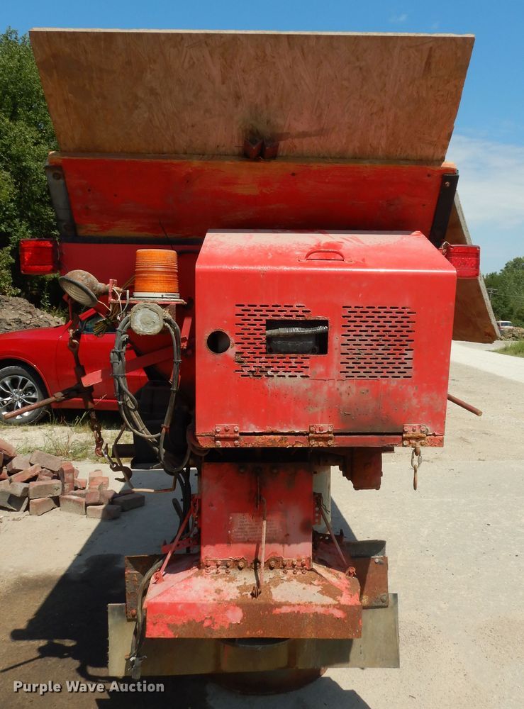 image for item LR9810 Spreader