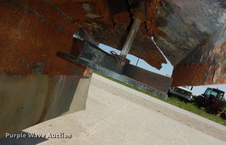 image for item LR9810 Spreader