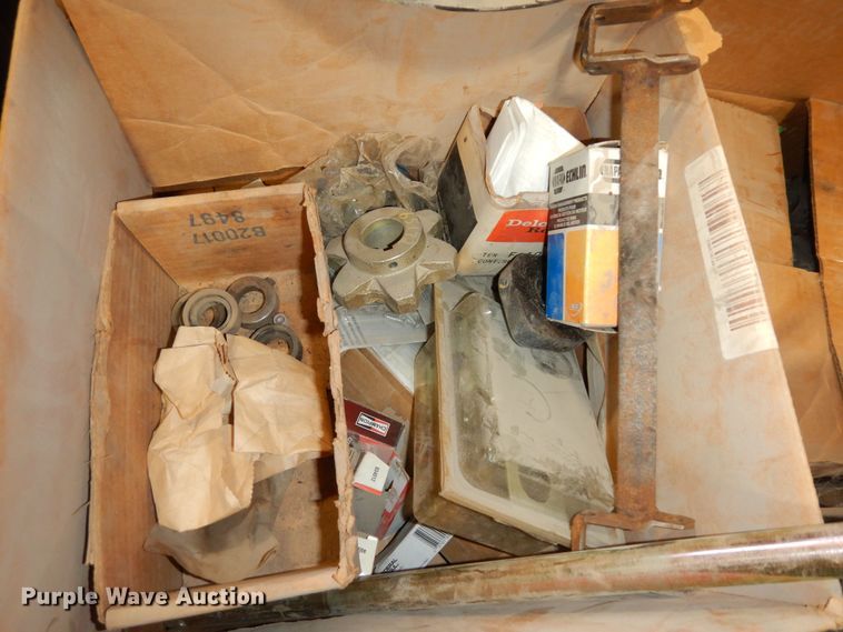 image for item LR9810 Spreader