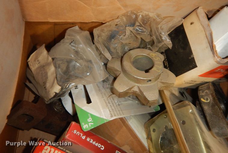 image for item LR9810 Spreader