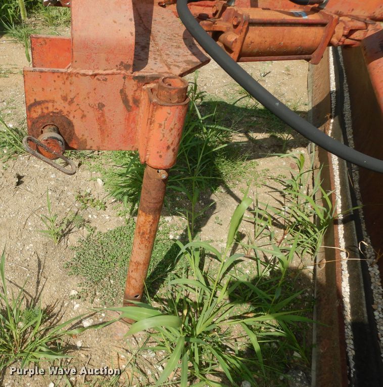 image for item LR9811 BMB Earth Brute  blade