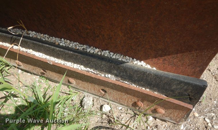 image for item LR9811 BMB Earth Brute  blade