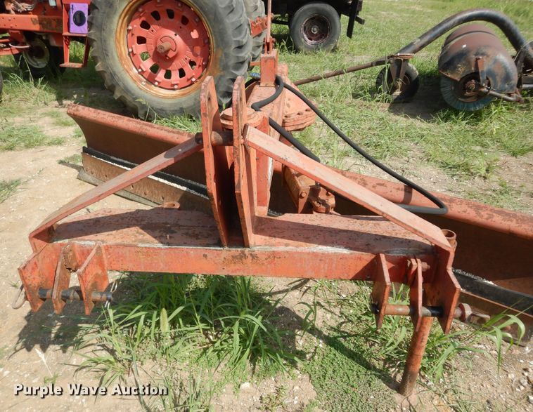 image for item LR9811 BMB Earth Brute  blade