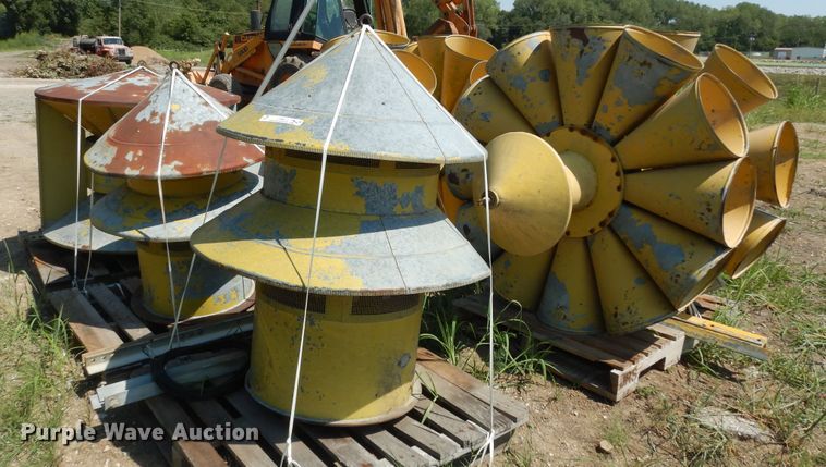 image for item LR9812 (5) tornado sirens