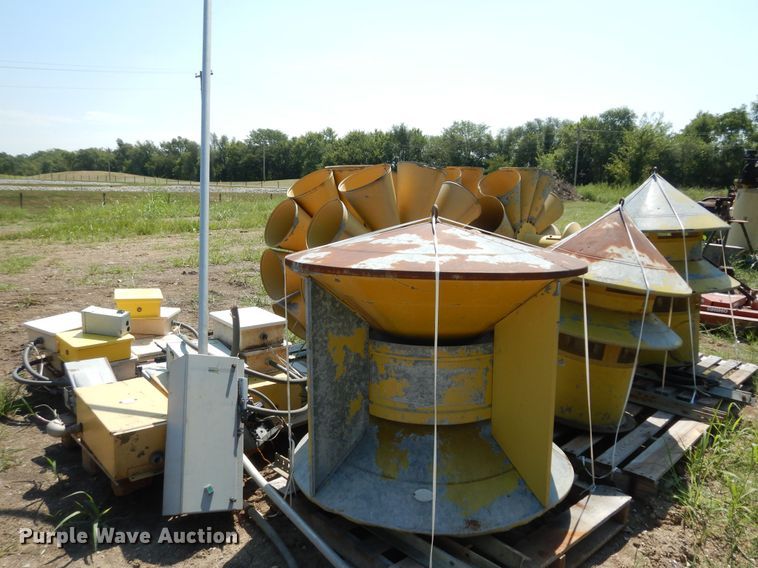 image for item LR9812 (5) tornado sirens