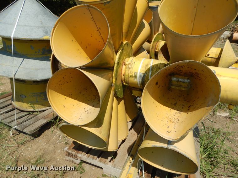 image for item LR9812 (5) tornado sirens