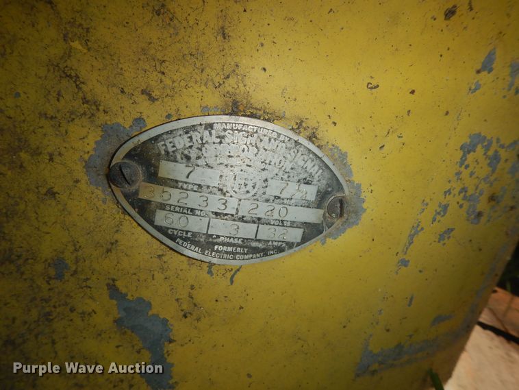 image for item LR9812 (5) tornado sirens