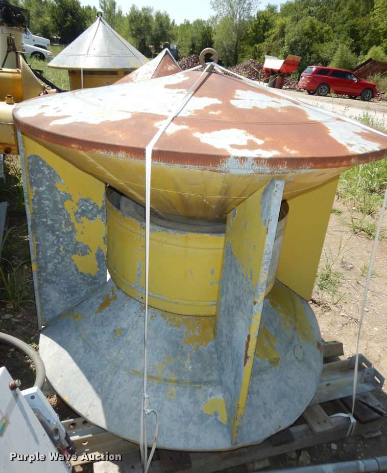 image for item LR9812 (5) tornado sirens