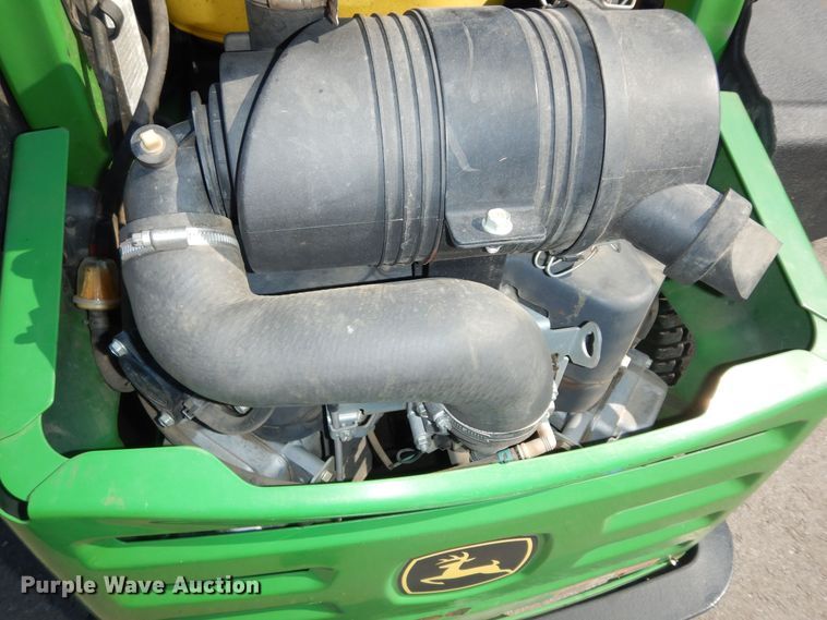 image for item LR9823 John Deere Z970R  ZTR lawn mower