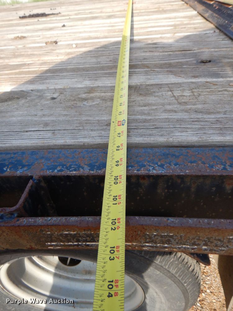 image for item LS9871 2009 Big Tex  equipment trailer