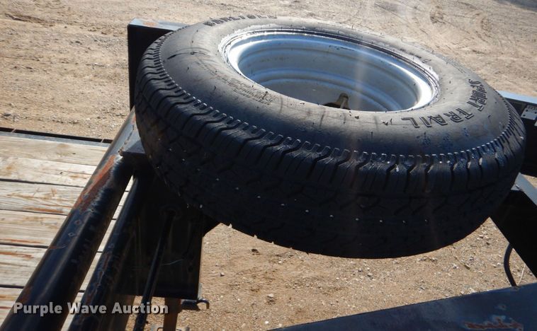 image for item LS9871 2009 Big Tex  equipment trailer