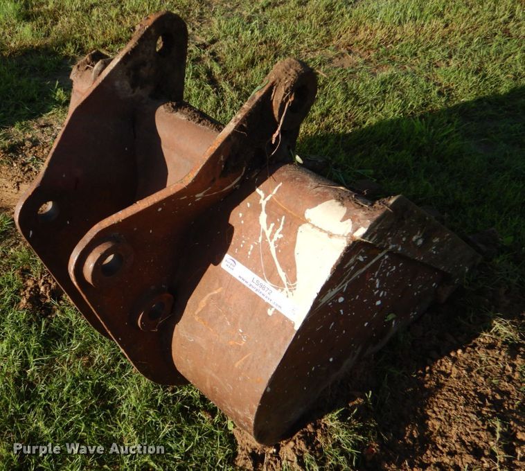 image for item LS9872 30" W backhoe bucket