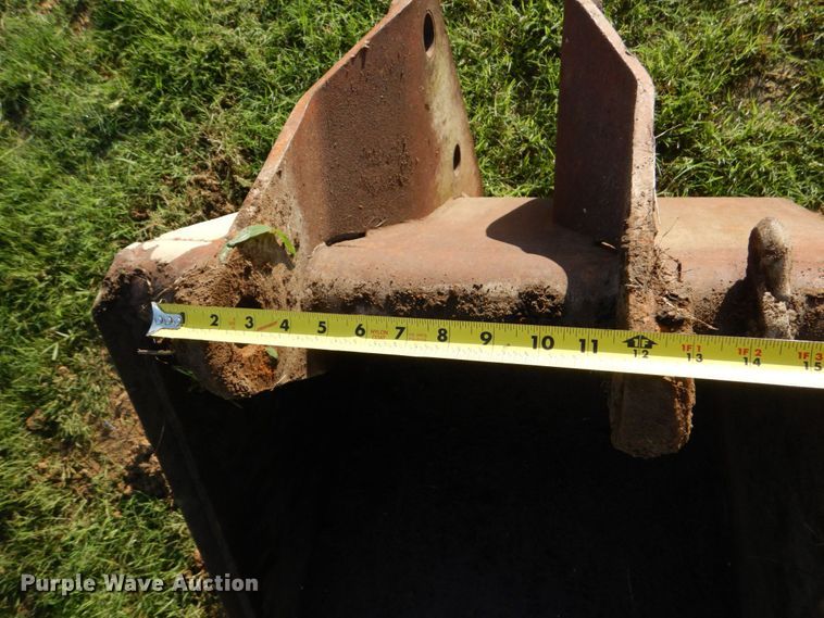 image for item LS9872 30" W backhoe bucket