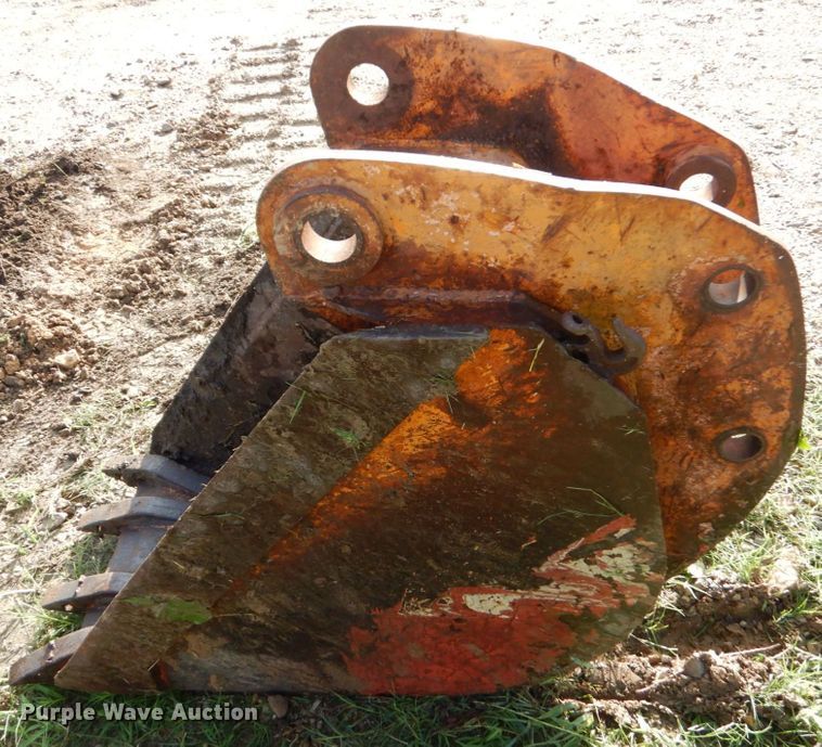 image for item LS9874 17"W backhoe bucket