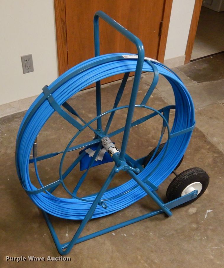 image for item LY9046 Condux Python  fiberglass duct rodder