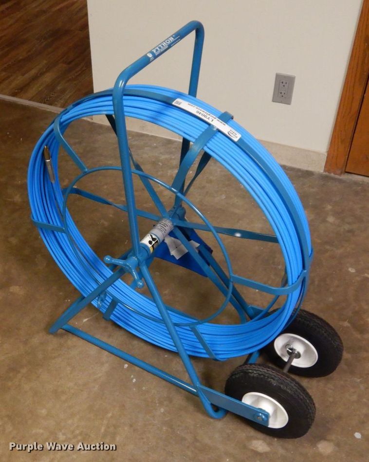 image for item LY9046 Condux Python  fiberglass duct rodder