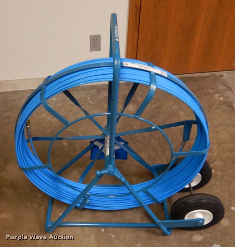 image for item LY9046 Condux Python  fiberglass duct rodder