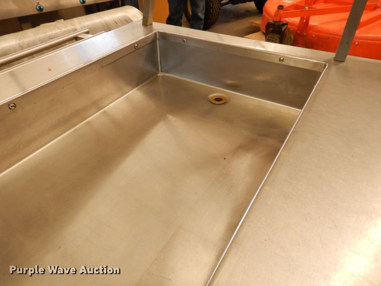 image for item LY9083 Duke TCM72  stainless steel salad bar