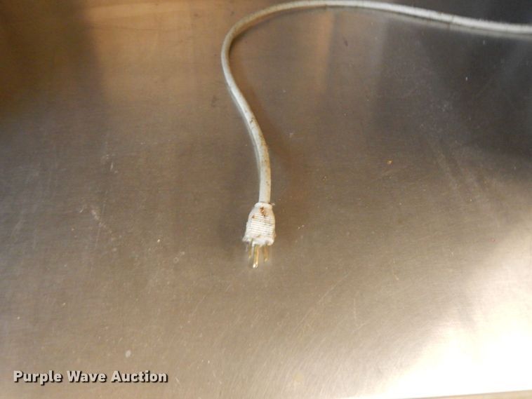 image for item LY9083 Duke TCM72  stainless steel salad bar